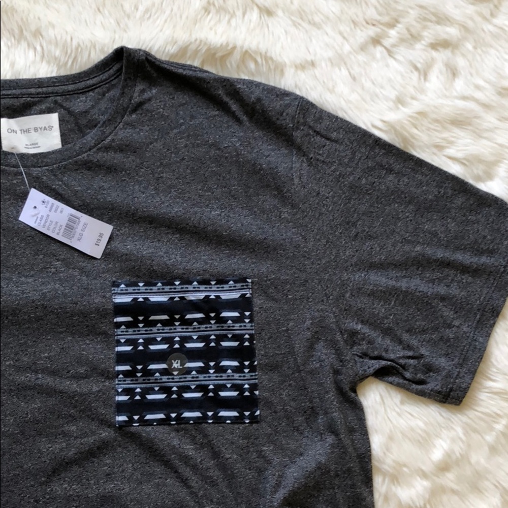 NWT PacSun Men’s T-Shirt w/ Pocket